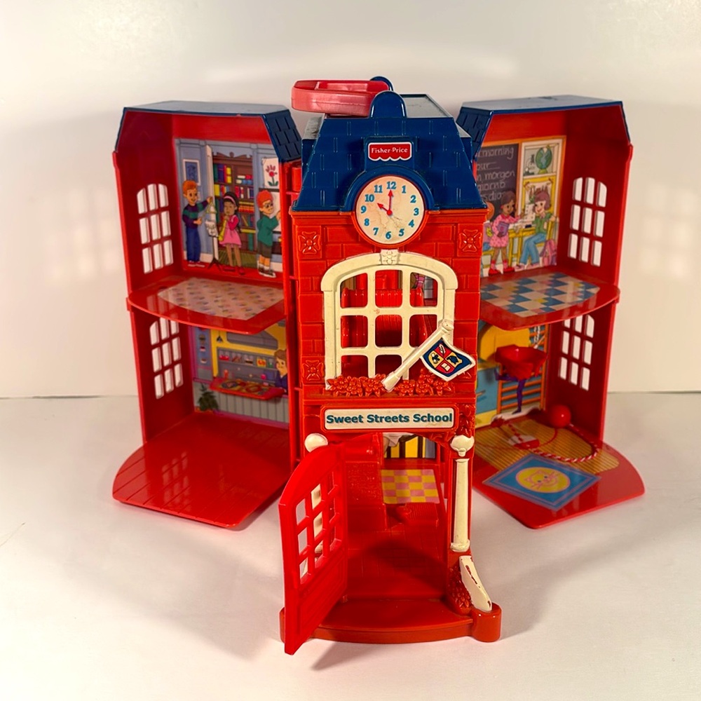Vintage 2004 Fisher-Price Sweet Streets Schoolhouse - Red and Blue